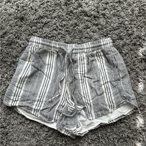 Hollinger flow shorts